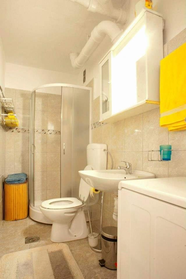 Apartments Aleksandar Петровац Номер фото